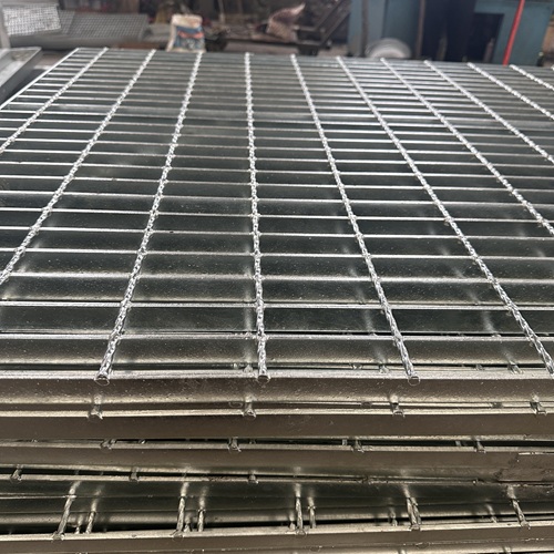 鋼格板在新基建中的應用迎來發展新機遇