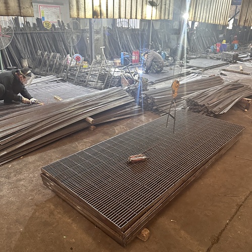 鋼格板電廠平臺檢修安全便捷